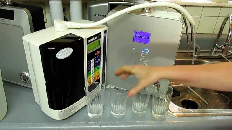 Dùng máy lọc nước điện giải Dùng máy lọc nước điện giải