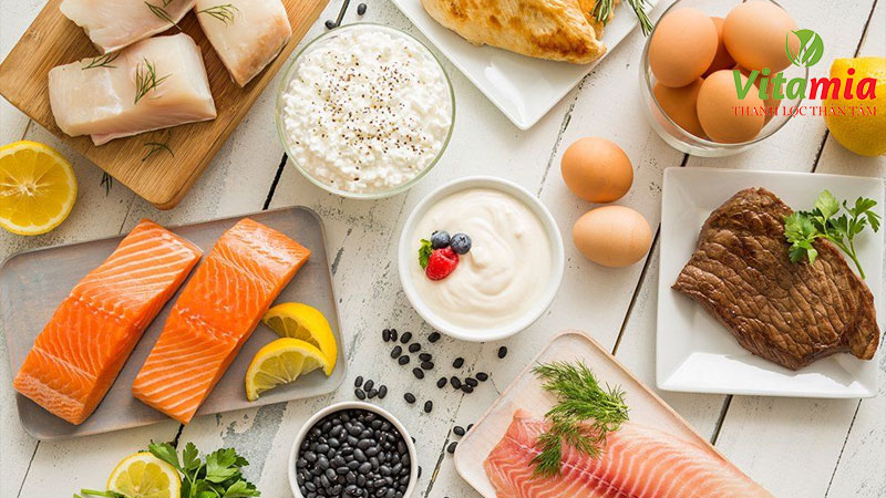 Sử dụng thực phẩm chứa protein trong bữa tối giúp giảm cân hiệu quả
