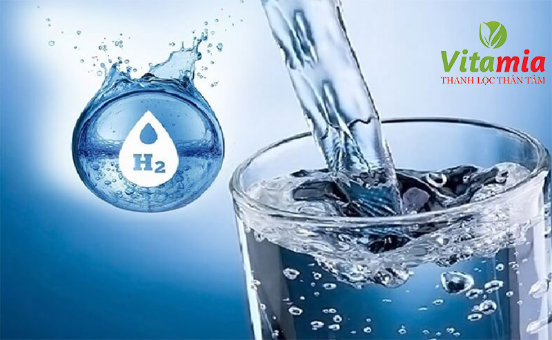 Nước điện giải - Sử dụng nước điện giải điều bệnh trị viêm da cơ địa là giải pháp được nhiều chuyên gia khuyến cáo